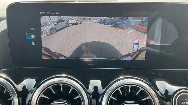 Mercedes-Benz GLA 200d AMG Line Premium 5dr Auto Diesel Hatchback